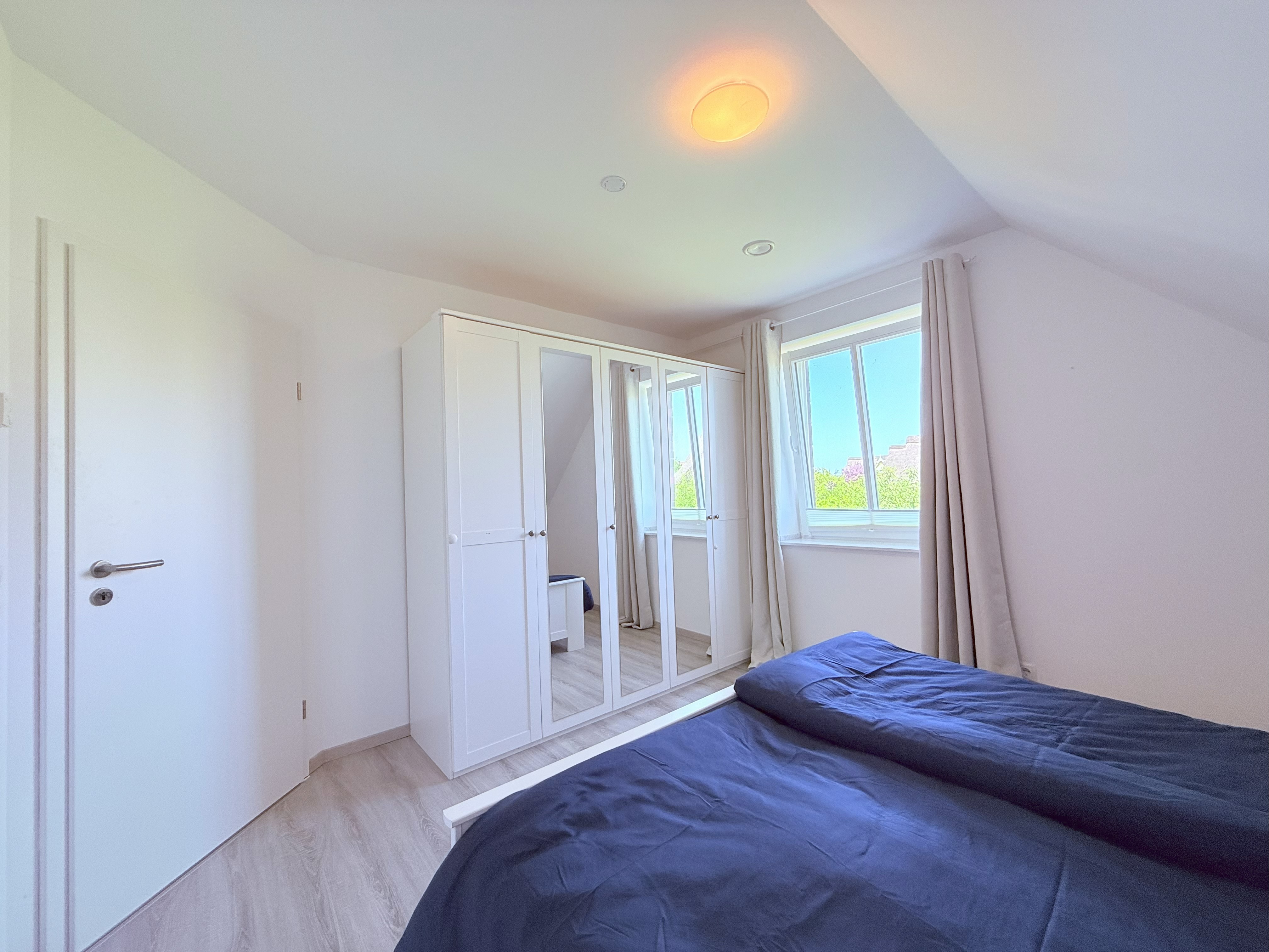 Schlafzimmer 3